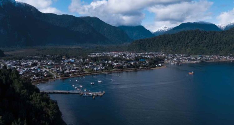Aysén impulsa acuicultura, pesca artesanal, turismo y logística con nuevo plan regional