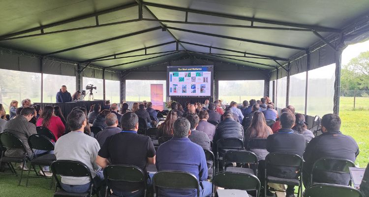 Plancton Andino convoca innovación para monitorear y mitigar FAN