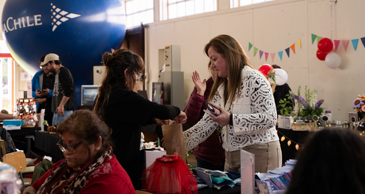 Emprendedores natalinos muestran talento y creatividad en un espacio de colaboración