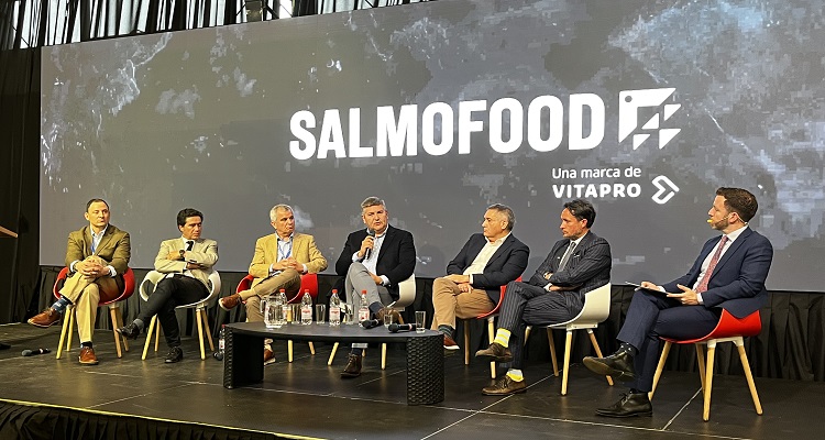 Transfer Summit nutrió de conocimiento y visión de futuro a la salmonicultura chilena