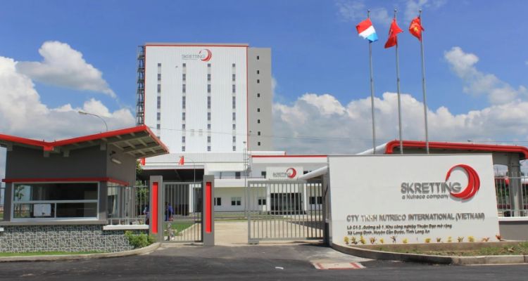 Skretting Vietnam apuesta por proteína de insecto en su nutrición para camarón