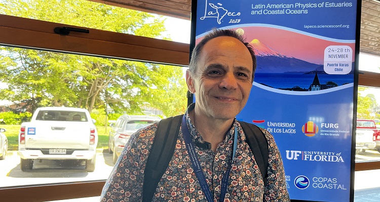 Dr. Valle-Levinson destacó la necesidad de entender la dinámica de los fiordos