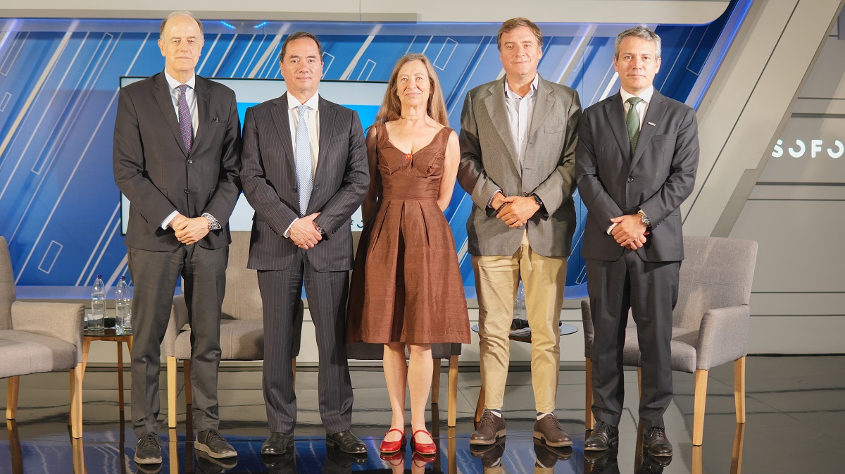 Camport presenta 99 propuestas para la competitividad marítimo portuaria de Chile