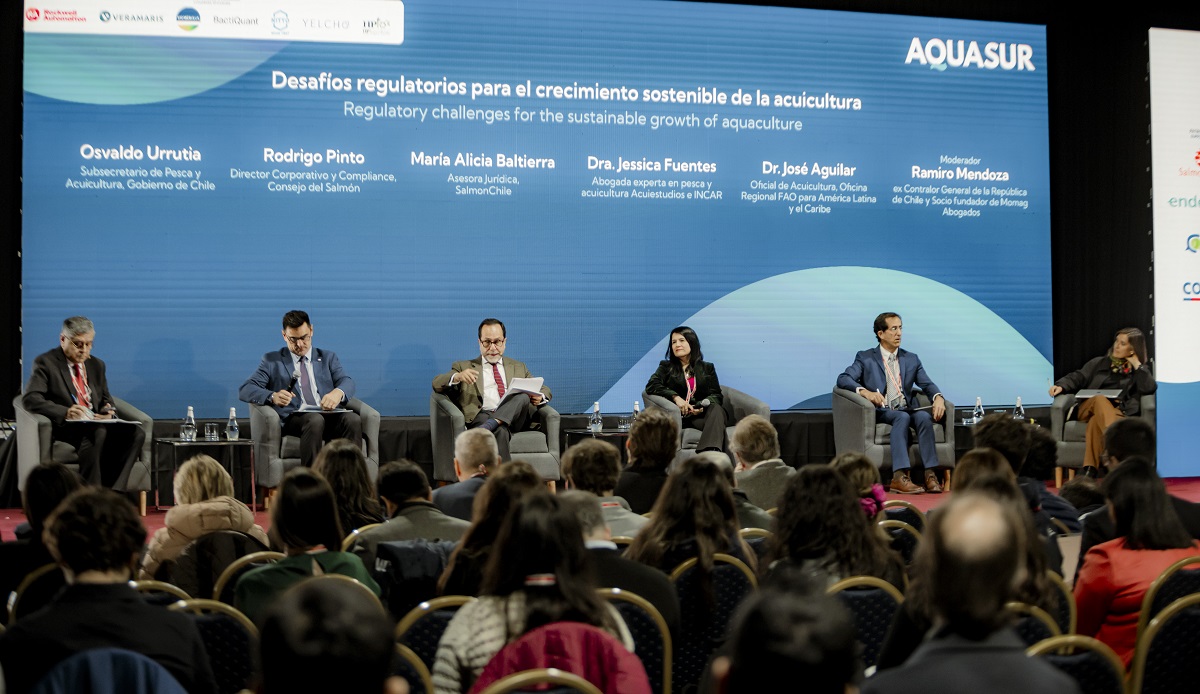 Expertos analizaron desafíos regulatorios para el crecimiento sostenible de la acuicultura en Aquasur 2026