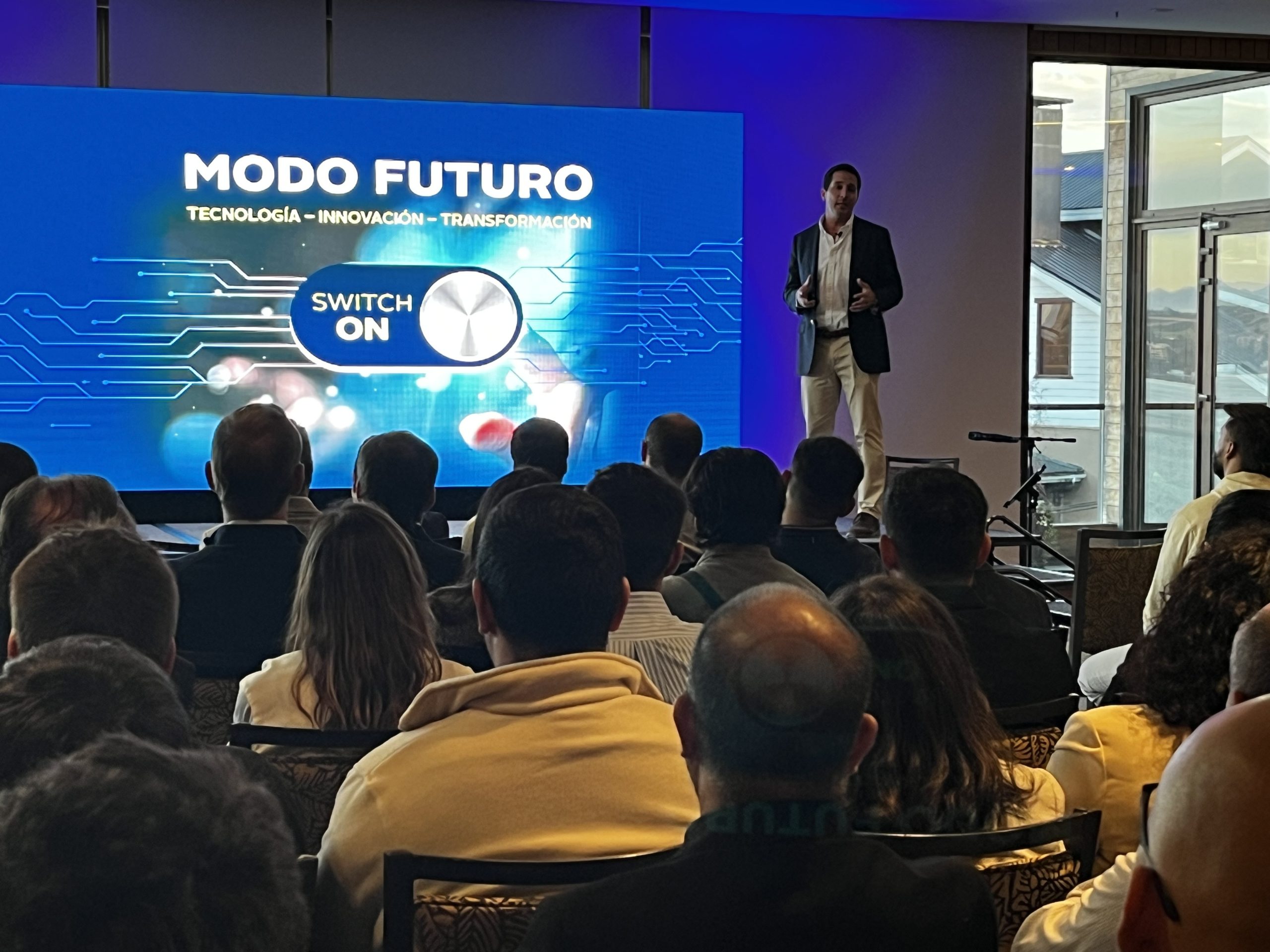 Presentan en Puerto Varas plataforma de inteligencia logística para exportaciones