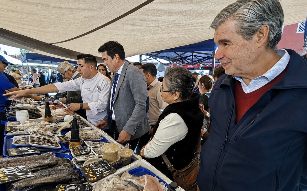 Inician construcción de la primera política nacional para promover el consumo de productos del mar chileno