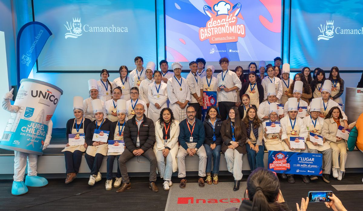 Camanchaca premia talento culinario escolar en concurso de recetas con salmón y jurel