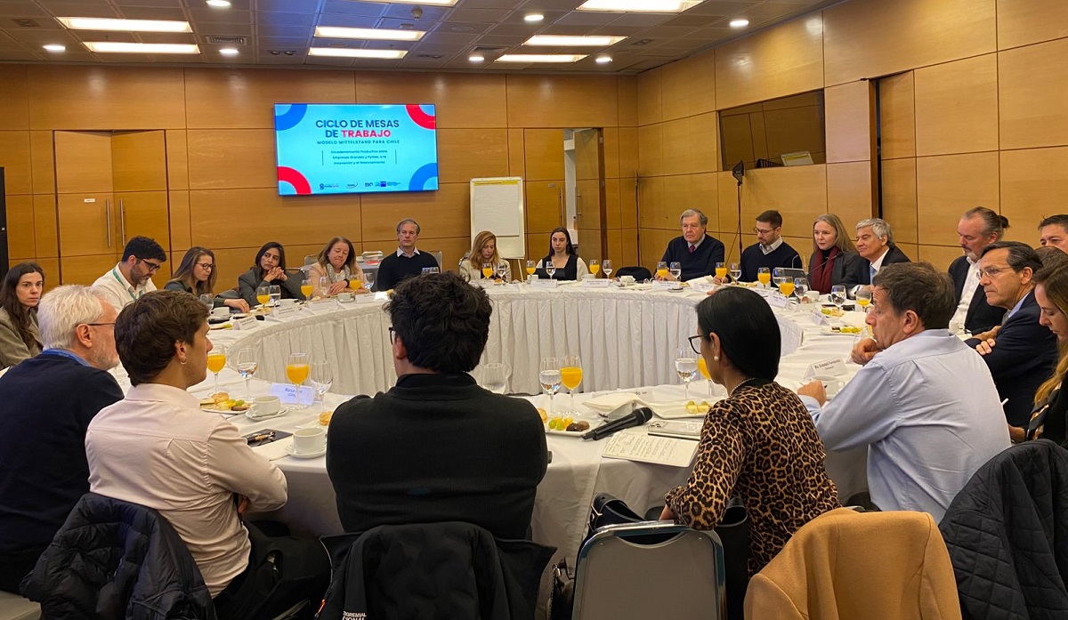 SalmonChile participa en ciclo de mesas de trabajo de ICARE para impulsar el encadenamiento productivo