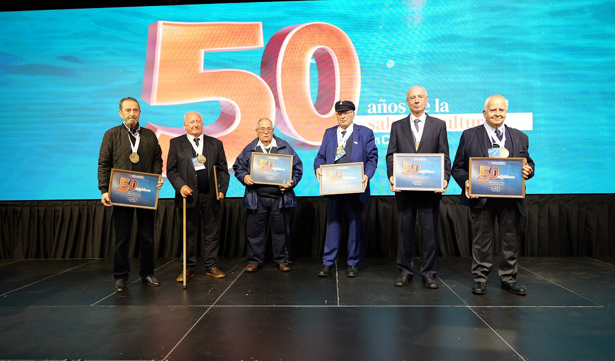 Reviva la conmemoración de los 50 años de la salmonicultura: Mundo Acuícola comparte video resumen del encuentro realizado en Puerto Montt