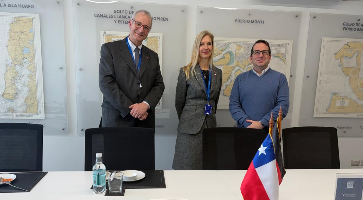 Embajadora de Alemania en Chile visita Ventisqueros y conoce su operación salmonera