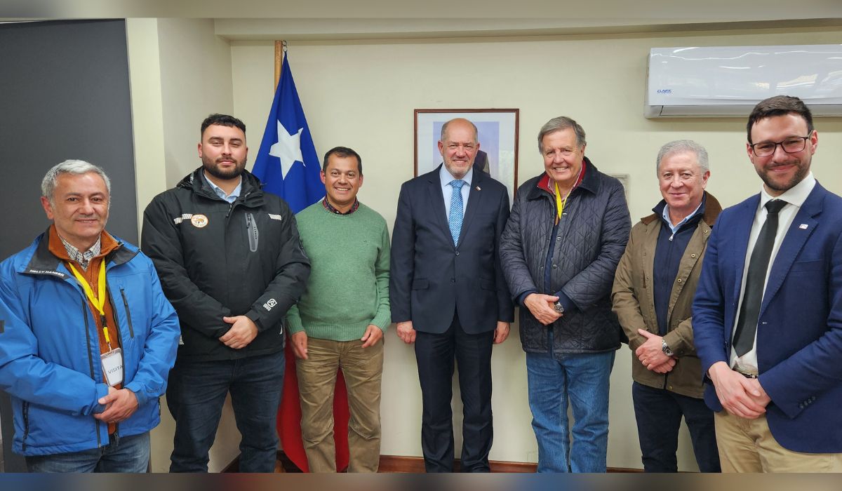SalmonChile destaca rol de La Araucanía en producción del 75% de las ovas de salmón